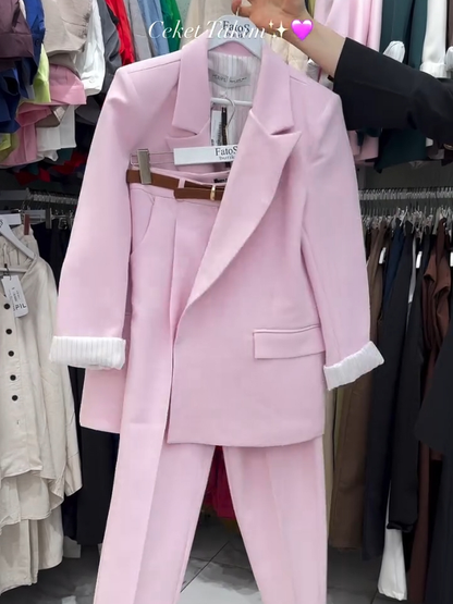 Women's elegant commuting two-piece suit